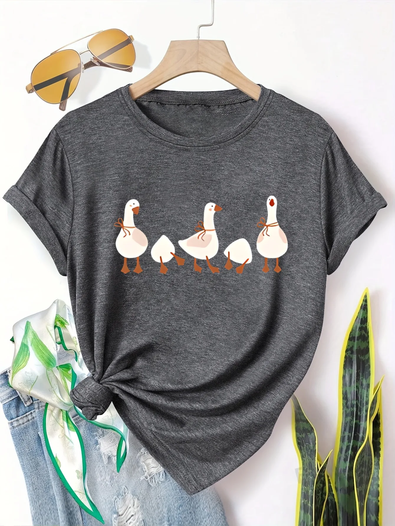 

Plus size women's short sleeve T-shirt Duck Family Walking Line breathable fabric summer outfits women's clothing