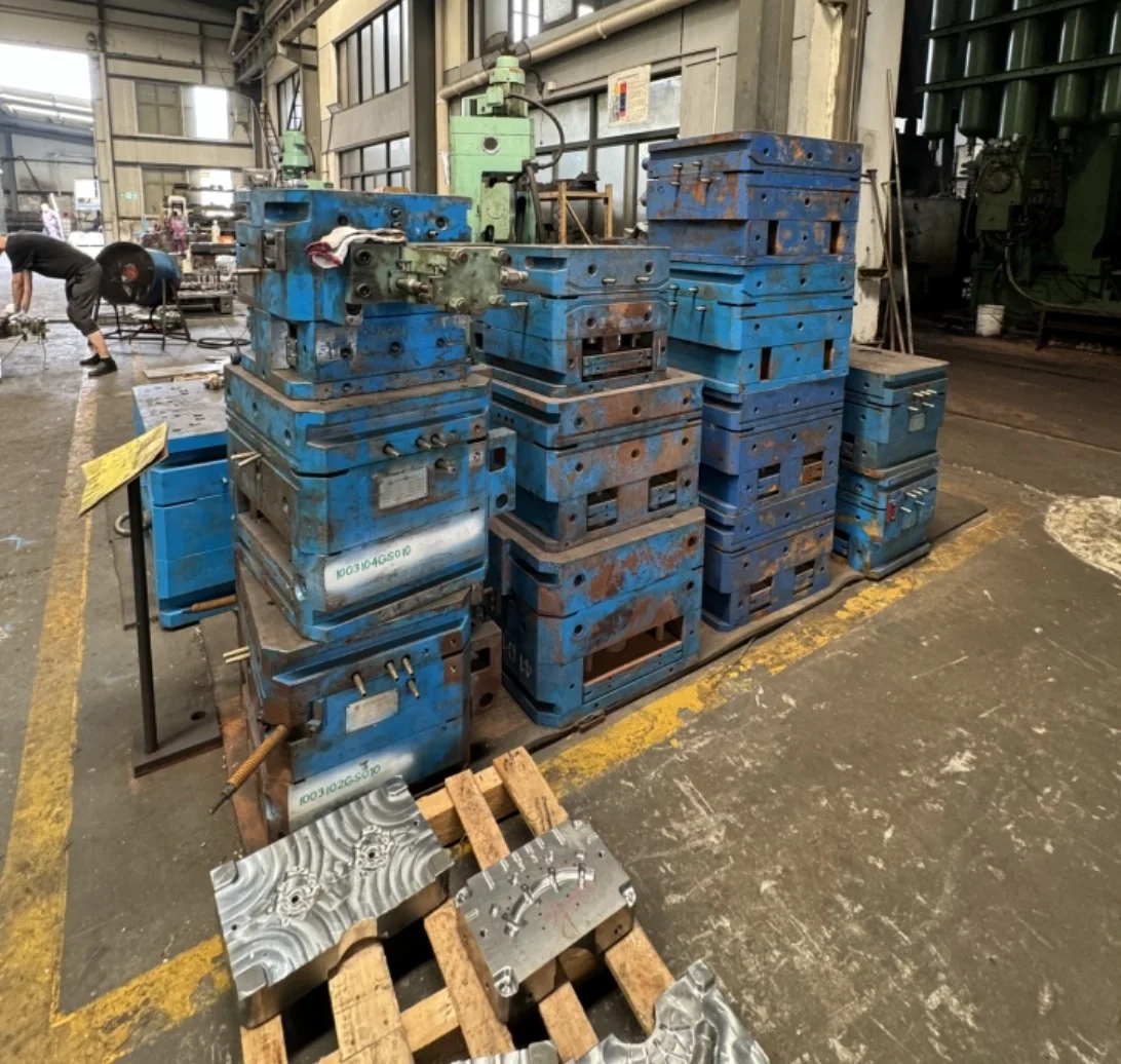 Custom CNC Machining Complete Process Flow Die Casting Mold Service for Wire Cut Deburring for Aluminum Alloy Customizable