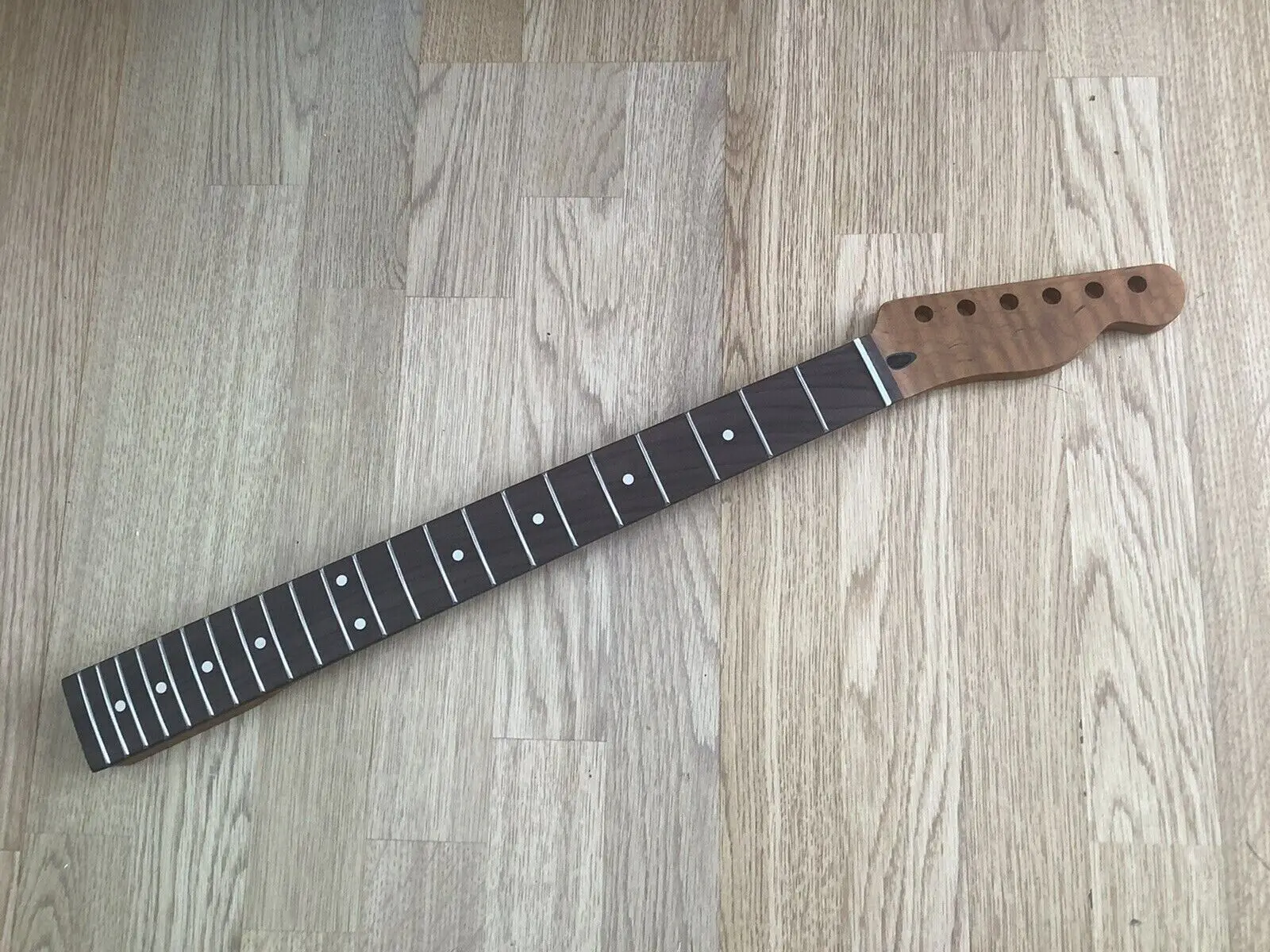 

Beautiful Guitar Neck 22 Fret Roasted Tiger Vintage Nitro Satin