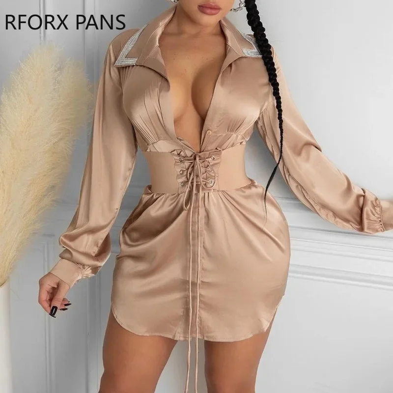 Frauen Verzierte Taste Vorne Langarm Satin Hemd Kleid Party Kleid Sexy Kleid für Frauen