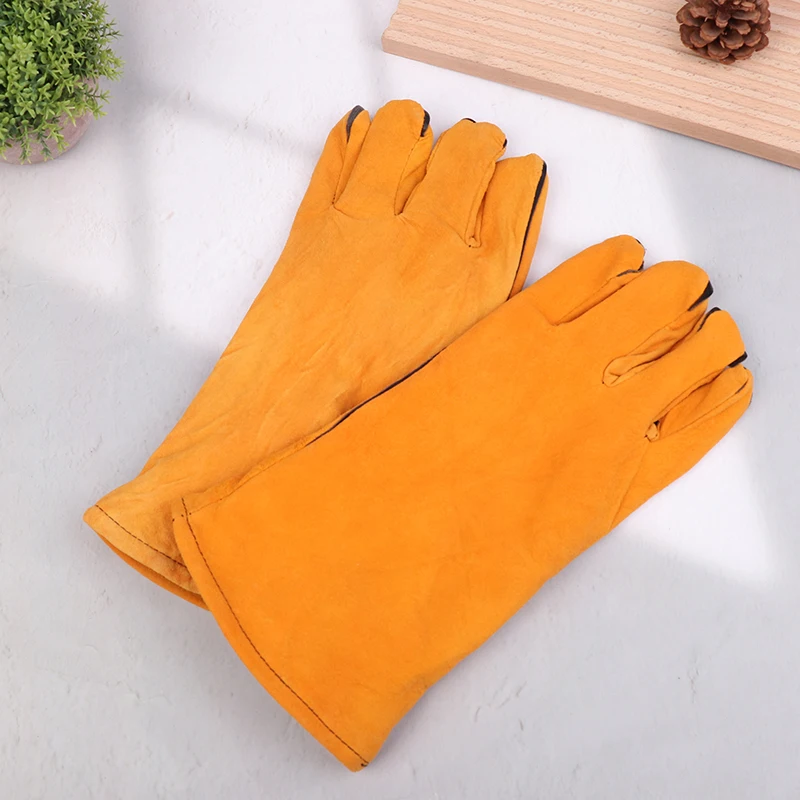 1Pair Heat-proof Metal Welding Protector Gloves Cowhide Flame-retardant Welding Work Gloves Mechanic Gloves Tools