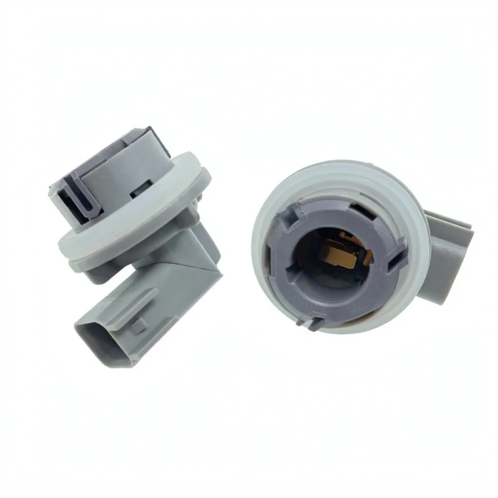 Tail Turn Signal Lamp Bulb Socket Base For Land Rover Freelander 1996 2006 L314 Indicator Light Connector Fitting XFM500020