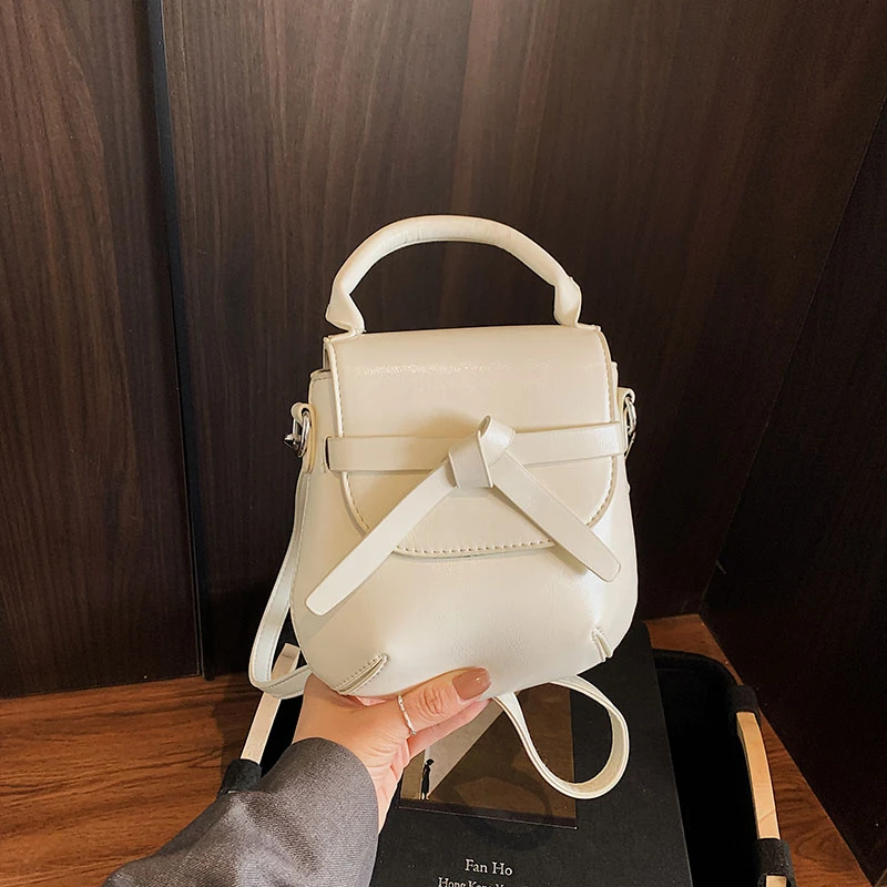 

2025 Glossy PU Compact Cute Fresh Style Shoulder Bags Portable Solid Exquisite Hot Trendy Stylish Design Women's Crossbody Bags