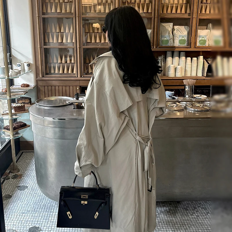 Fashion Women Long Trench Coat Turn-down Collar Waist Slim Belt Draped Pleat Puff Sleeve Outerwear Autumn Elegant Street Outfit