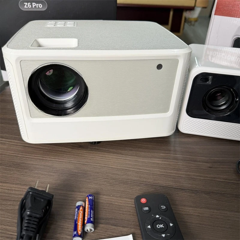 Bedroom without curtain high definition 1080P projector