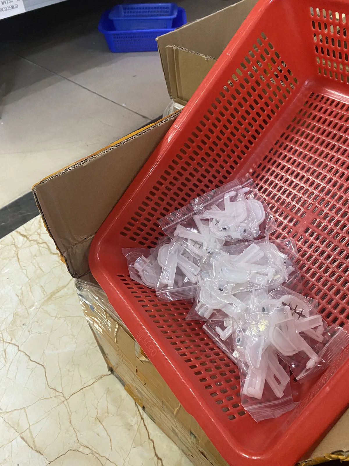 

10pcs F138040 F138050 printer Ink damper for Epson Stylus Pro 7600 9600 R2100 R2200 7 colors eco solvent print head ink dumpers