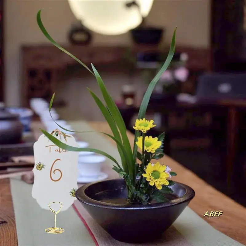 

80PCS Table Number Holders Place Card Holder Cards Stand Name Menu Clips, Table Sign Holders For Party Gold