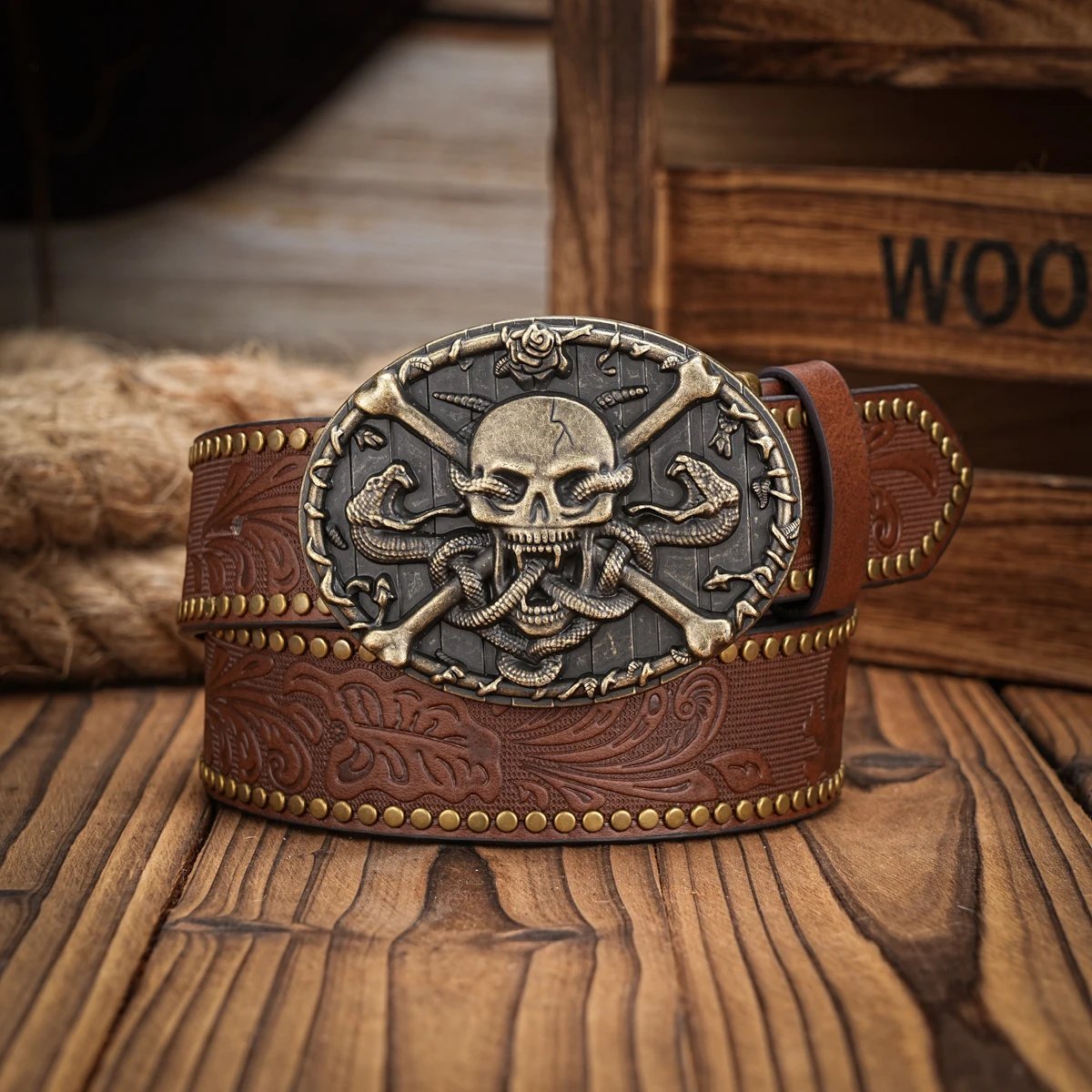 1pc Western Cowboy Style Belt - Men's Vintage Style - Western Buckle - PU Embossed Rivets Belt