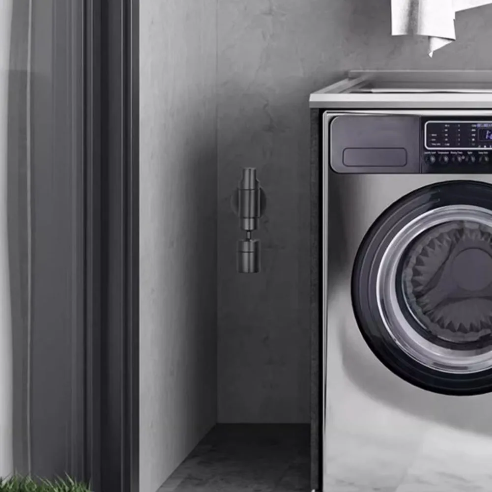 

Компактный латунный смеситель для бассейна с двумя опциями потока воды. Отличное дополнение к любой настройке балкона или ванной комнаты.