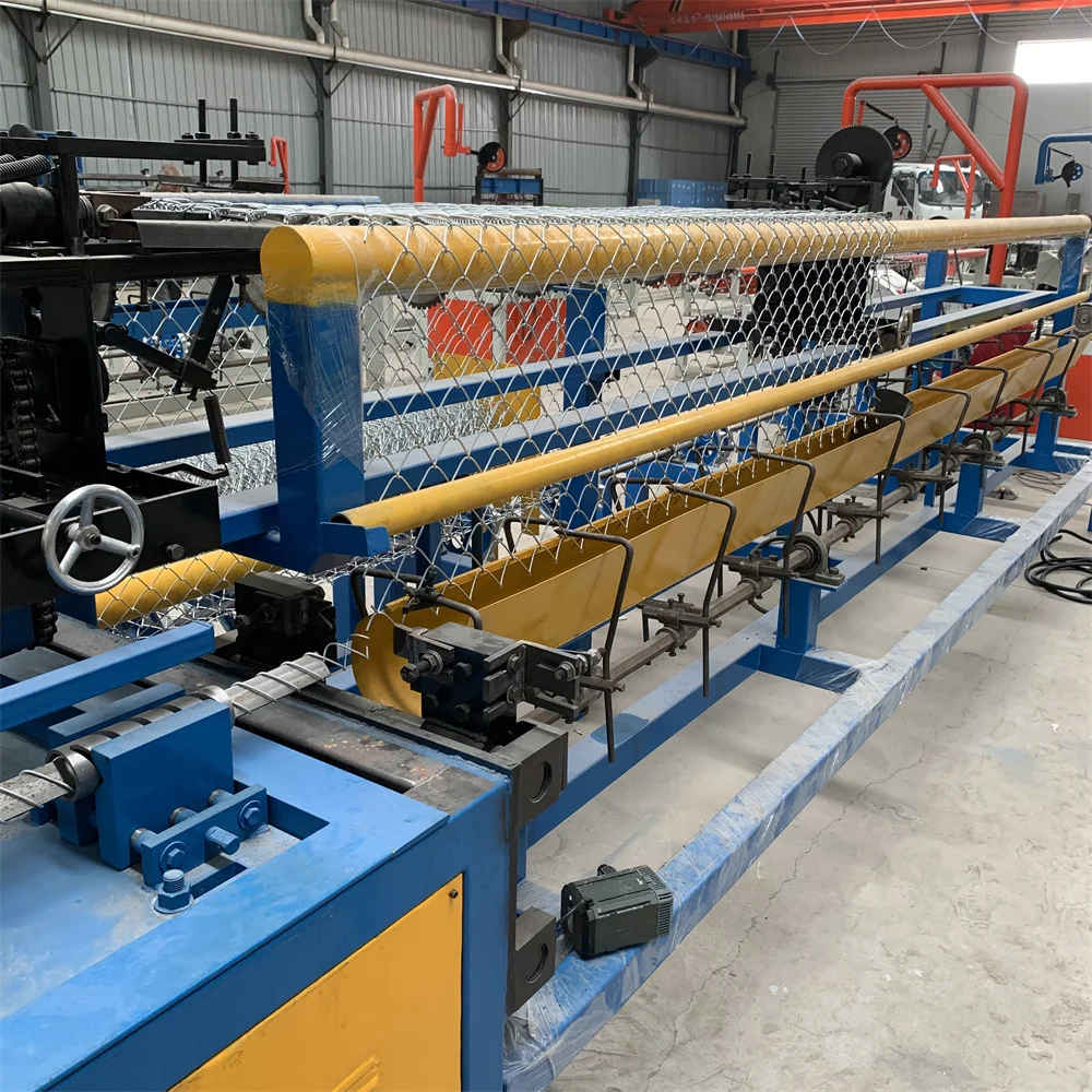 Chain Link Mesh Machine Stable Performance Low Fault Rate Factory Wholesale Galvanized Wire Chain Link Production Machine