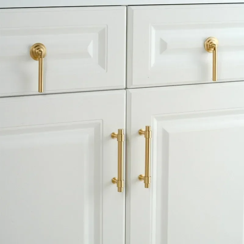 Massiver Messingknopf und Griff in T-Form für Schränke/Bücherregale, satinierte goldene Schubladengriffe, nordische Kleiderschrank-Möbelgriffe – Detail 14
