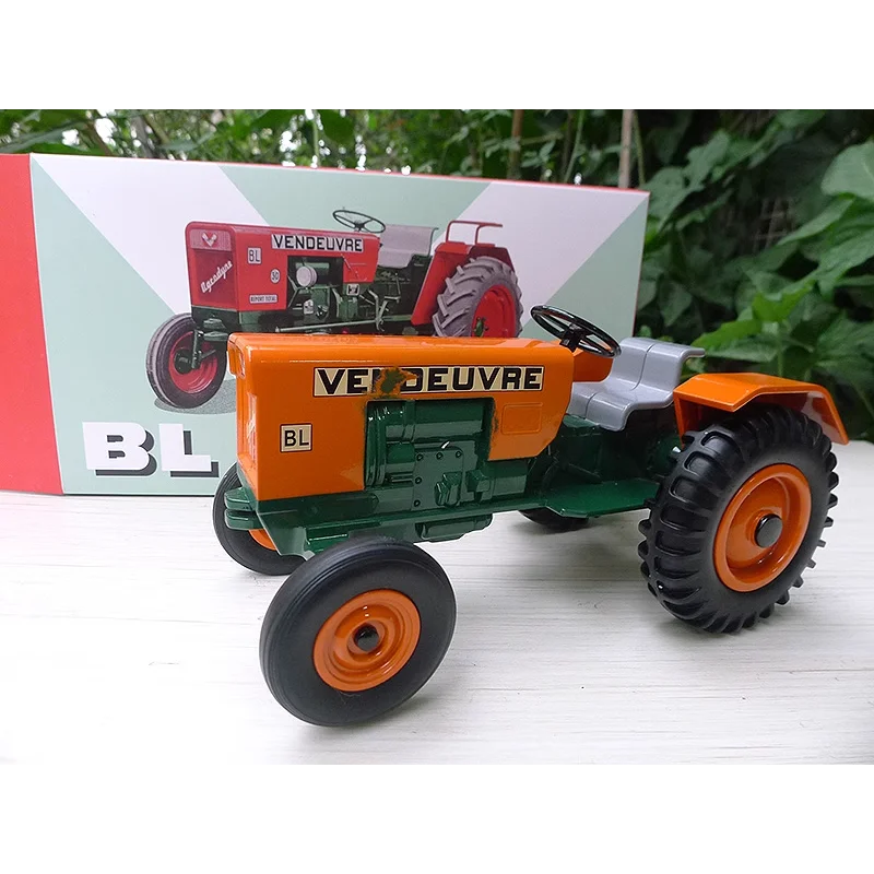 

Diecast UH 1:16 Scale VENDEUVRE BLA Agrodyne Classical Tractor Alloy Car Model Collectible Toy Gift Souvenir Display Ornament