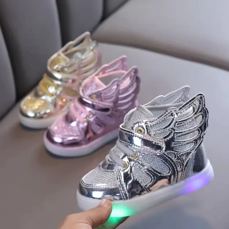 

Children's Sneakers Baby Girls Toddler Glowing Sneakers with Light Girls Sports Shoes Size 25-30 LED Light Kids Casual Shoes