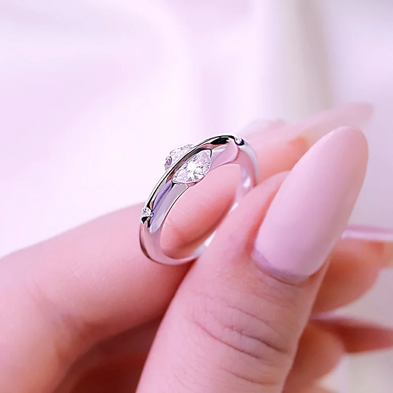 Thoughtful Ring Women's 1ct Moissanite PT950 Platinum - Cosmic orbiting style, premium texture, amazing BFF present