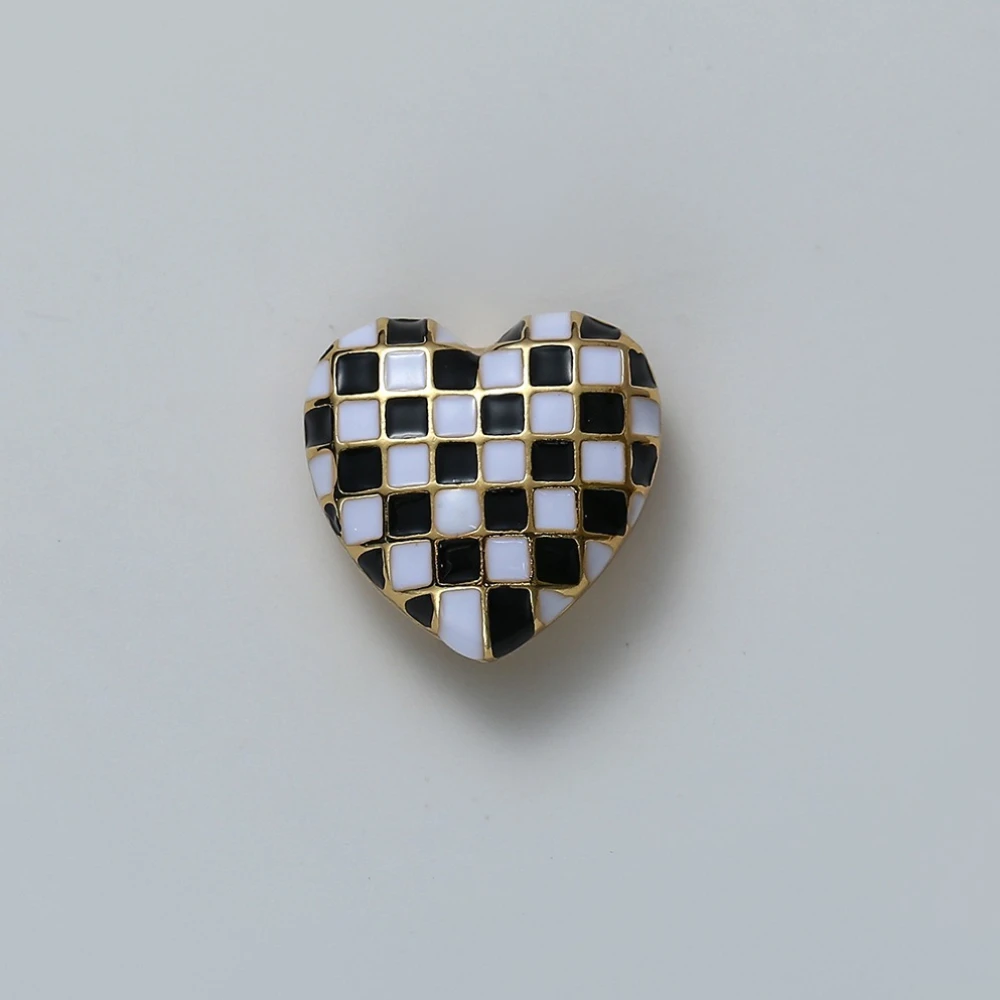 1 pezzo di gemelli con design a forma di cuore per donna, bottoni decorativi, coperture per camicia, semplici accessori per gioielli di moda