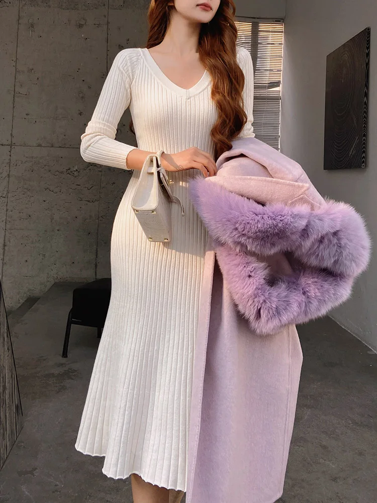 Dabuwawa V-Neck Knitted Dresses For Women New Arrival Draped Screw Thread Christmas Party Empire Trumpet Skirt Luxury DM1DDR015