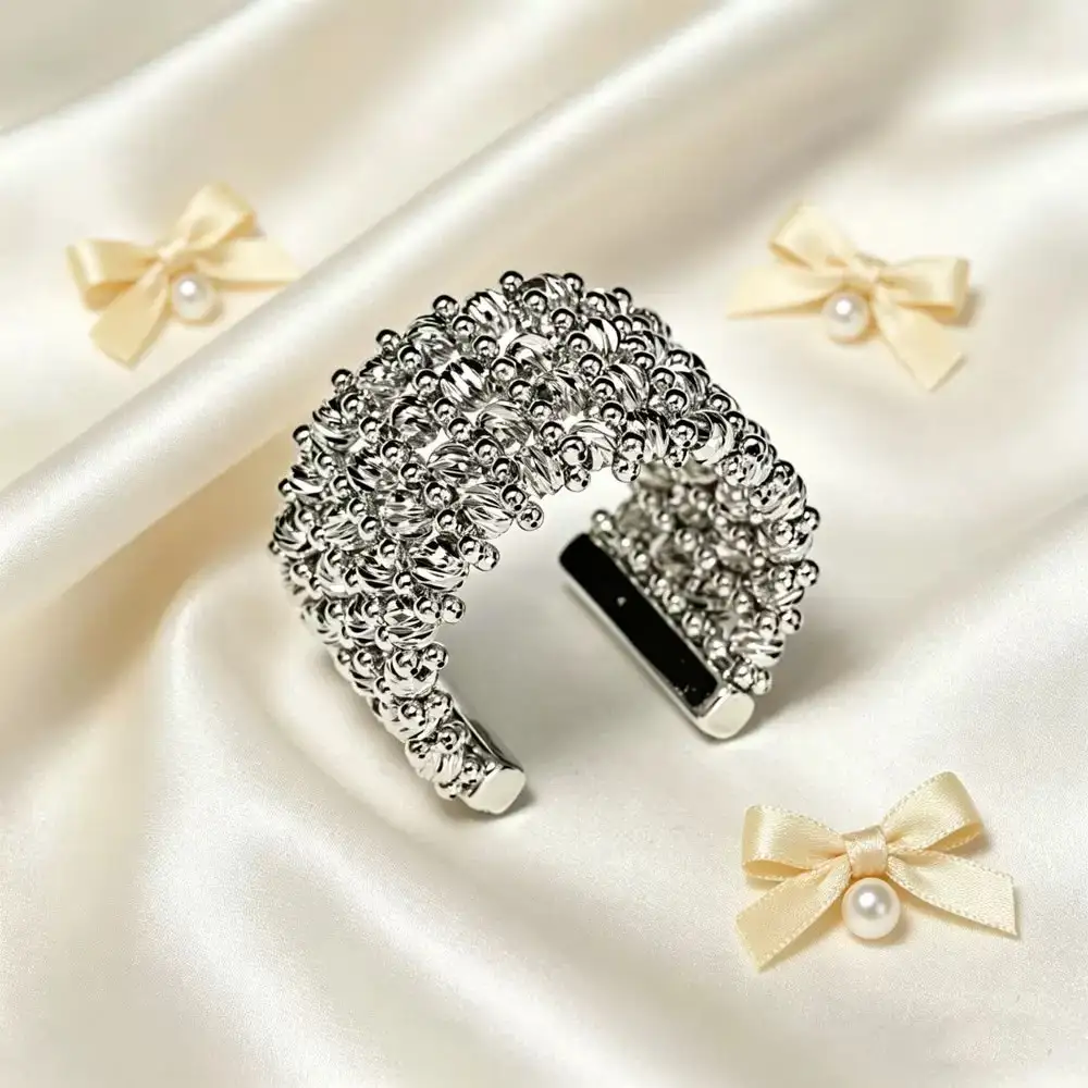 New Arrival Hotsale Three Tone Hollow Beaded Jewelry Ring Statement Popular Dubai Gold Plated anillos jewel For Wedding Party