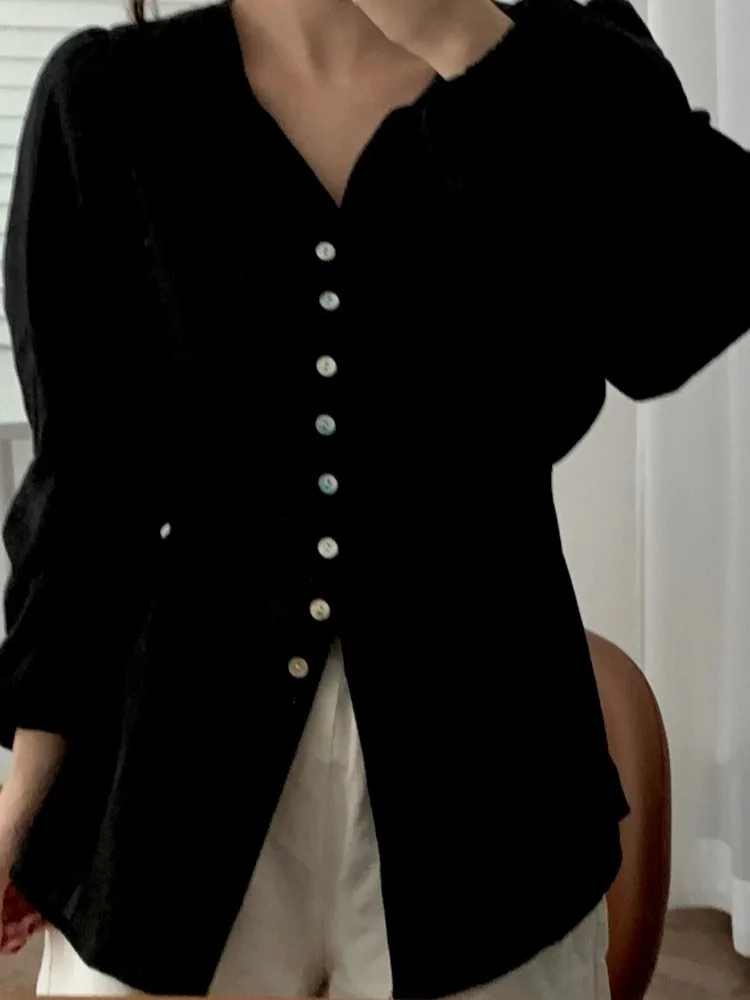 قميص نحيف أنيق بأكمام طويلة للنساء بزر واحد، موضة خريفية أنيقة، مادة عالية الجودة غير قابلة للتشوه ورقيقة