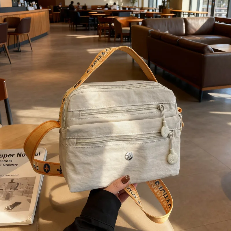 

New Women Shoulder Bag Large Capacity Simple Wide Strap Crossbody Lightweight Commuter Student Handle Bag Versatile Storage Bags