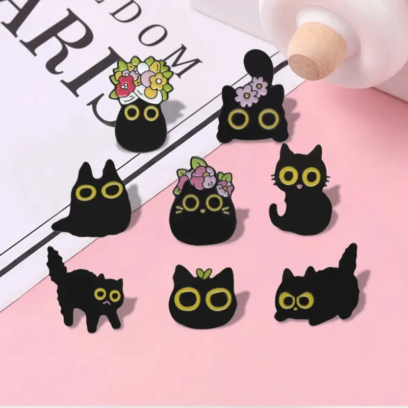 Black Cats Enamel Pins Custom Big Eyes Kitten Brooches Lapel Badges Floral Animal Cartoon Funny Jewelry Gift for Friends