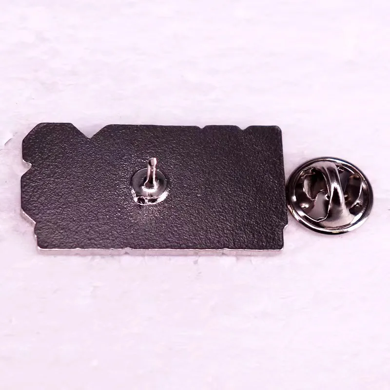 Fashionable Pop Rock Band Pin Classic Music Singer Song Brooch Fan Collection Badge Jewelry Gift Clothing Accessories Wholesale