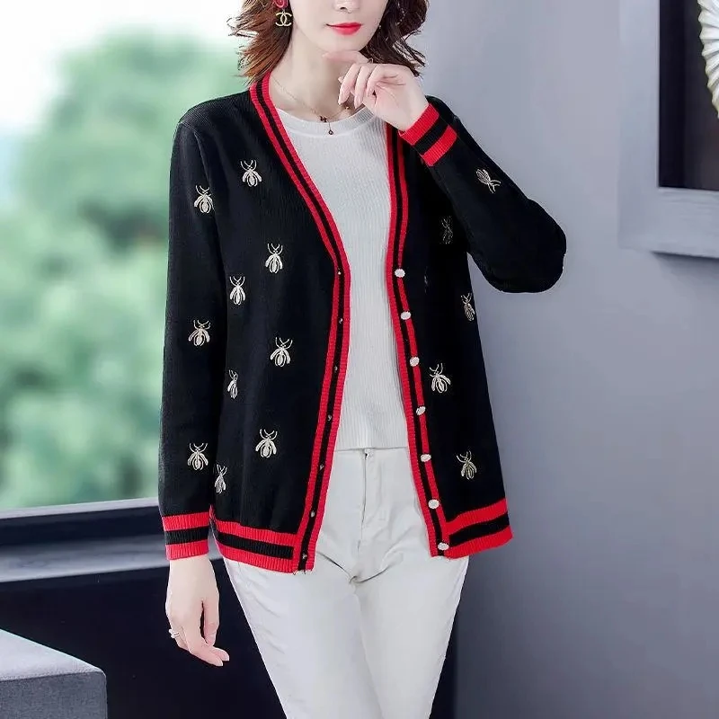 Fashion Bee Embroidery Cardigan Womens Spring Autumn Long Sleeve V Neck Knitted Sweater Tops Female Knitwear Coats