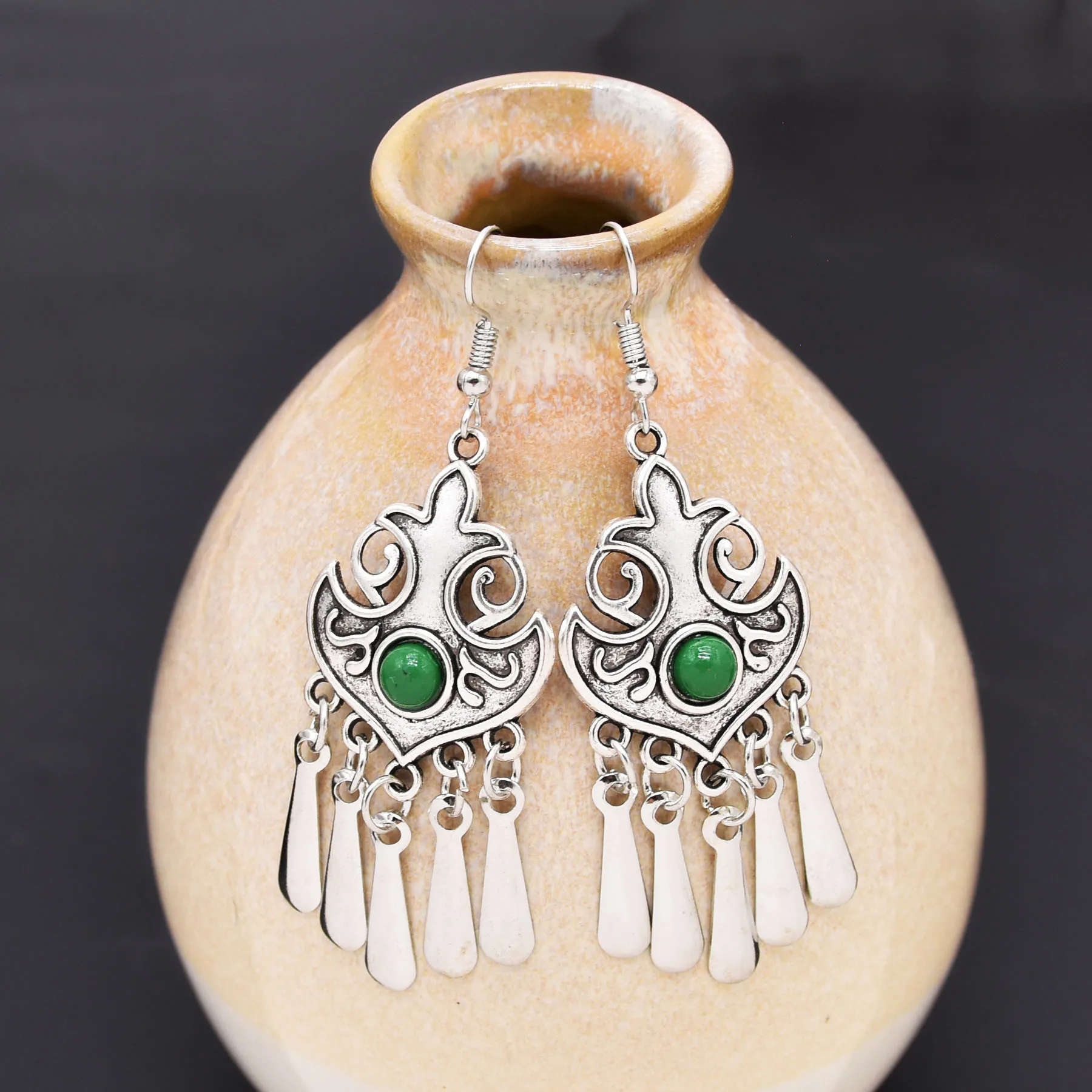Indian Vintage Oxidized Silver Color Metal Drop Earrings for Women Boho Blue Black Stone Hanging Earrings Arab Ethnic Jewelry