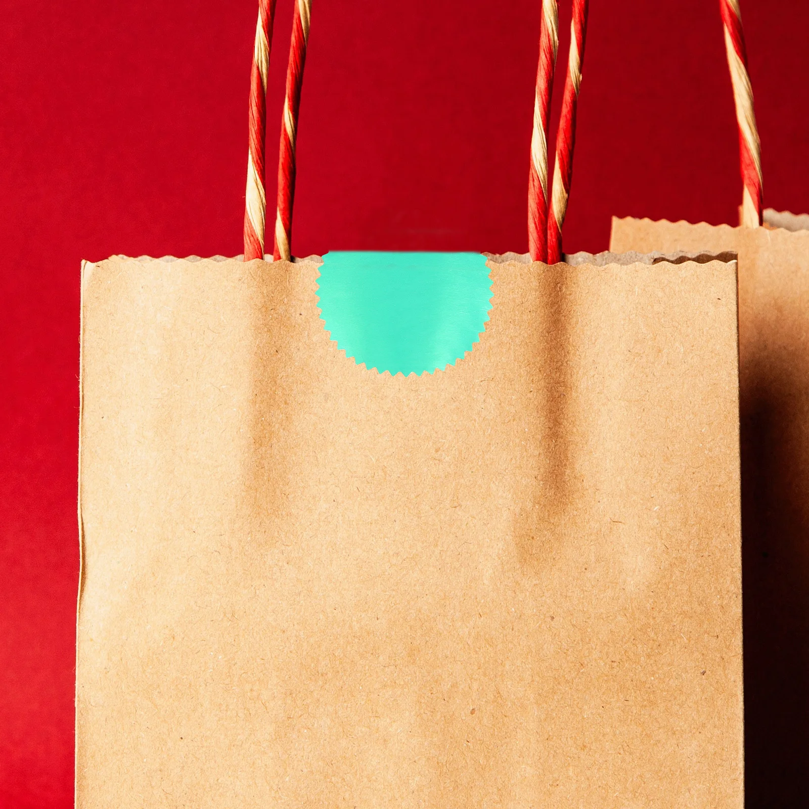 

250pcs Embossing Labels Green Serrated Edge Self Adhesive For Certificate Seals Notary Scrapbooking Book Folder Tag Stickers