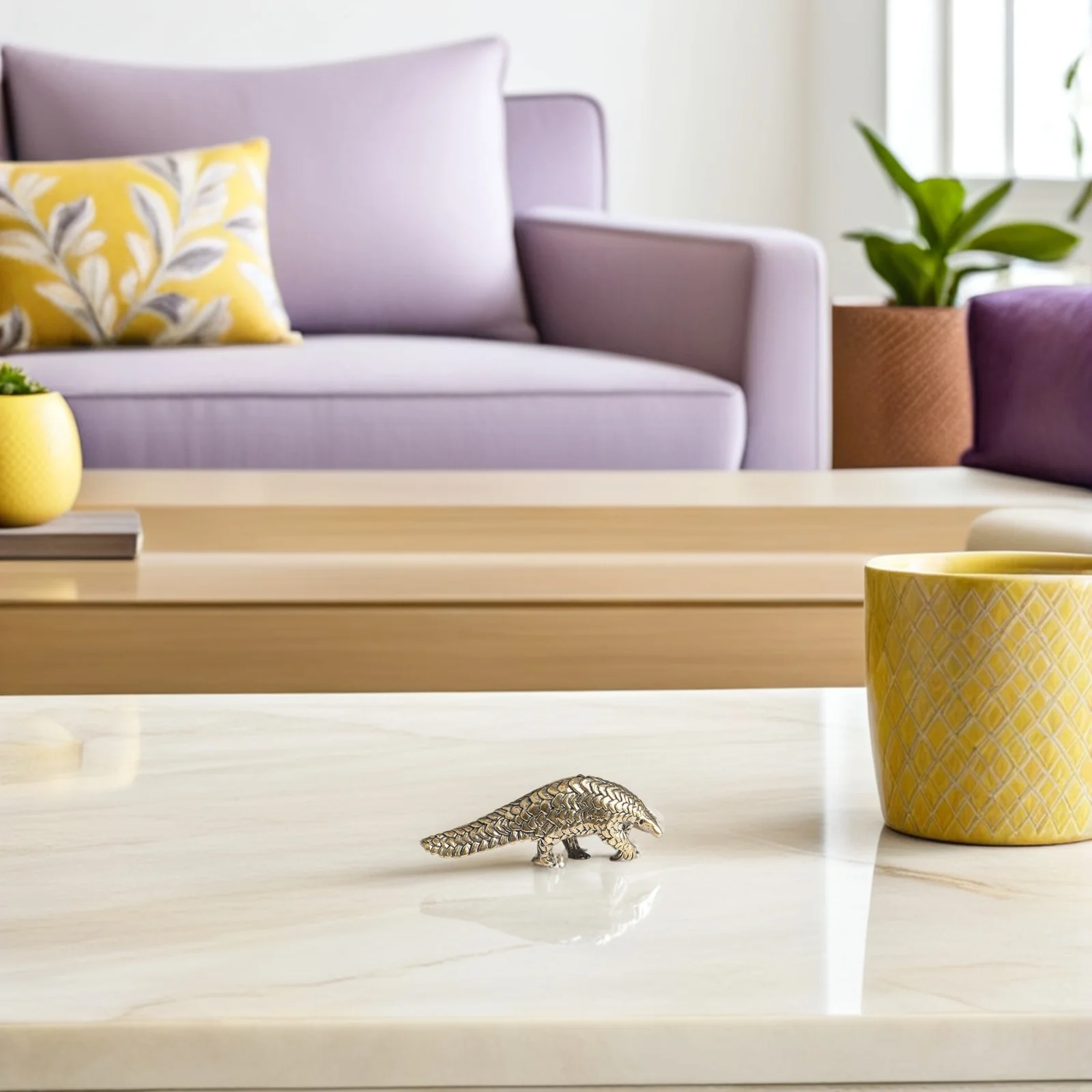 

1Pcs Brass Retro Pangolin Desktop Decor Creative Compact Pangolin Ornament Office Home Tabletop Brass Craft Gift