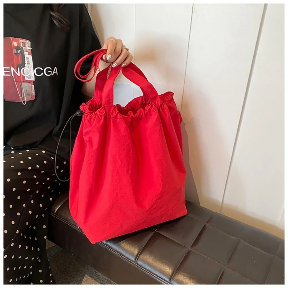 Casual Versatile Bucket Bag Nylon Large Capacity Shoulder Bag Pure Color Drawstring Closure Canvas Bucket Bag for Women