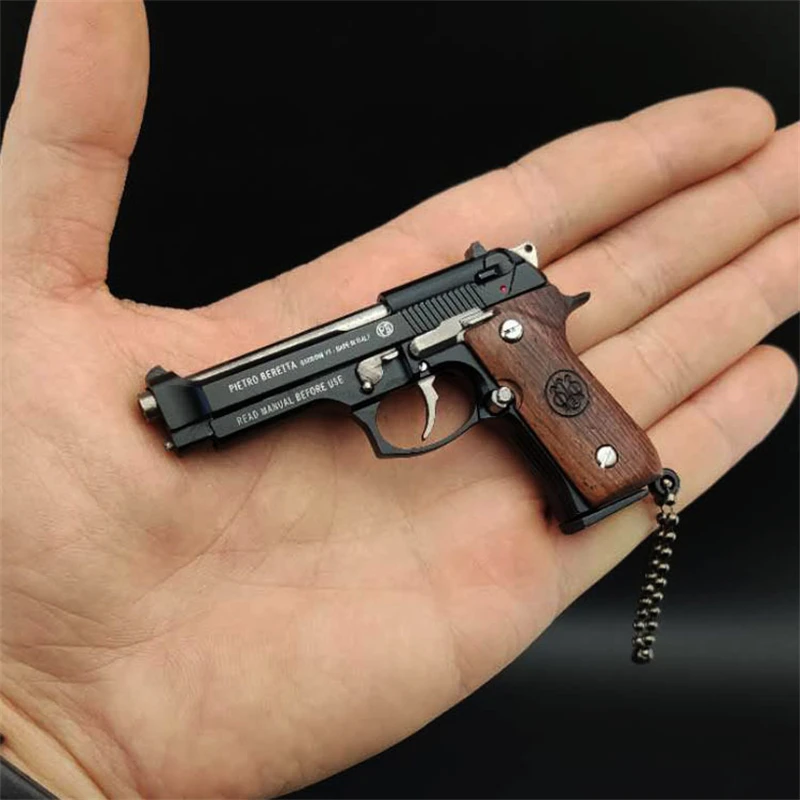 Solid Wood Handle 1:3 Metal Gun Keychain M92 Keyring Miniature Model Gun Alloy Pistol Pendant Collection Toy Gift