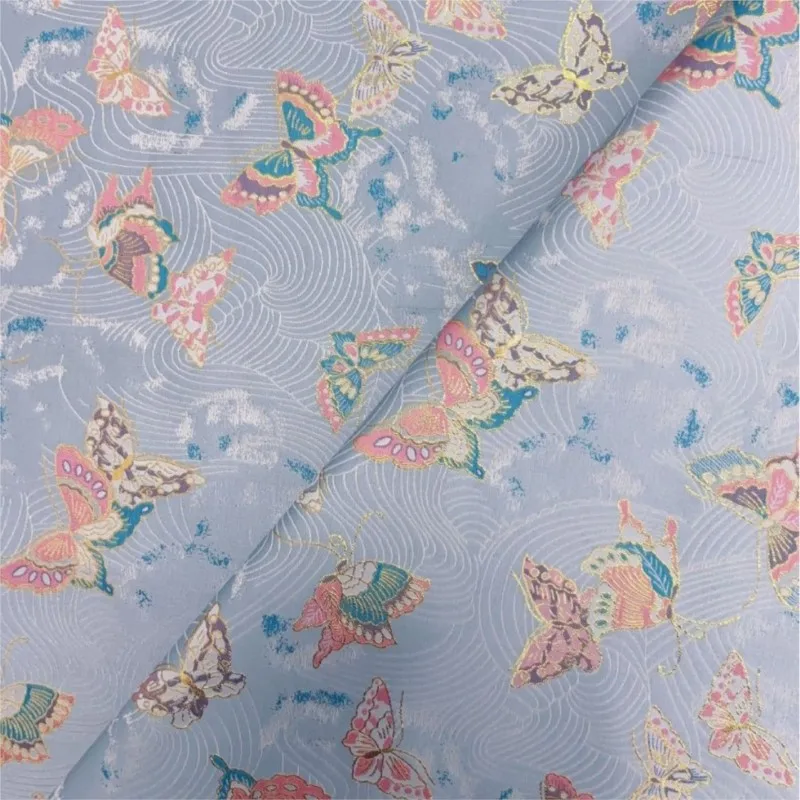 

New Chinese-style Hanfu waistcoat cheongsam skirt and throw pillow made of jacquard fabric with gold thread wavy color