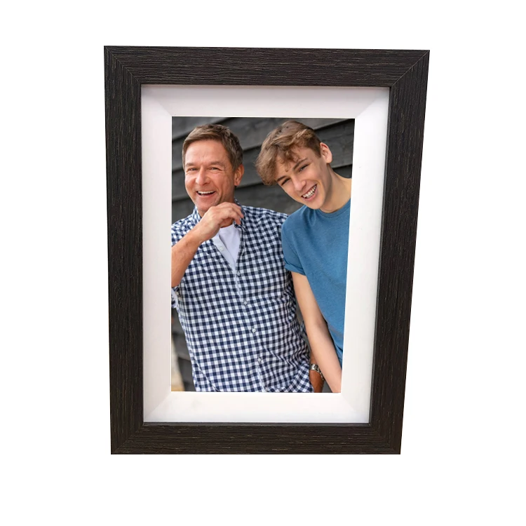 8 Inch hd Digital Photo Frame Wi-fi / Cloud Digital Photo Frame Easy to Use with Touch Screen LCD Screen  APP