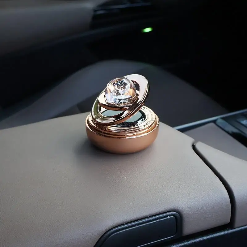 Solarbetriebener Auto-Lufterfrischer mit rotierendem Aromatherapie-Duft und Solar-Ornamenten – Detail 10