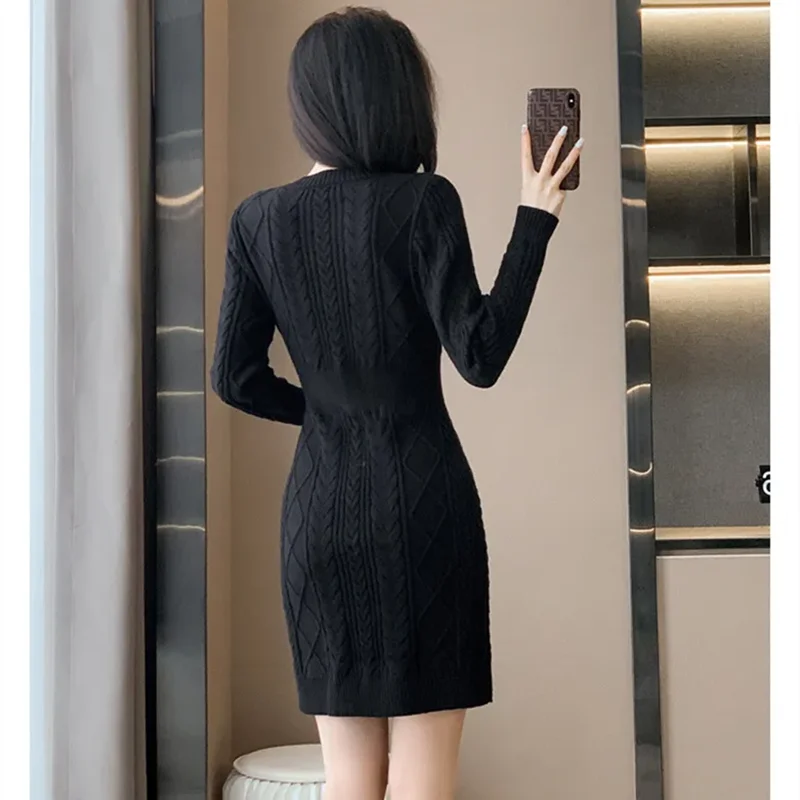 Knitted Dress Women's Autumn New Round Neck High Waist Long Sleeve Slim Sweater Small Black Dress