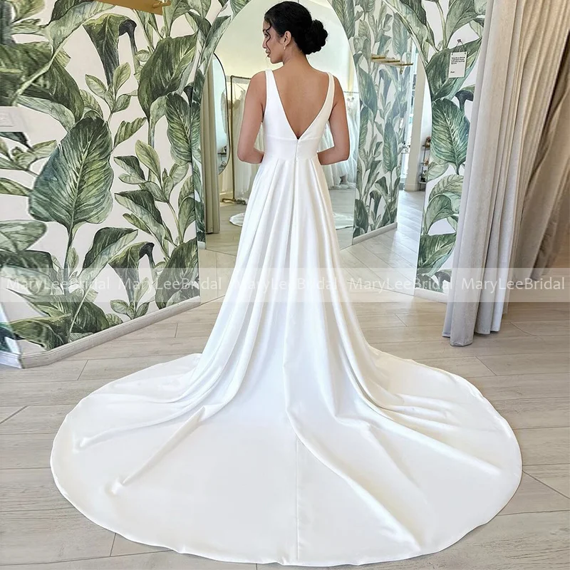 Simple High Slit Bridal Dress Plunging V-neck Plain Satin A-line Beach Wedding Gowns vestidos de novia Backless Bride Dresses