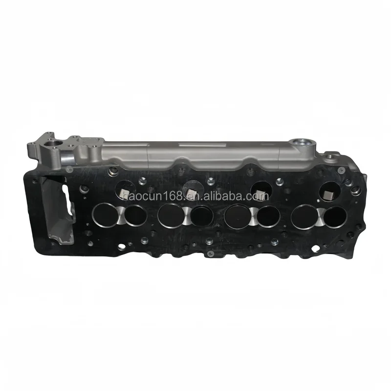 Best Selling Multifunctional Engine Accessories 4M40 Iron Cylinder Cover For Manufacturing Plant