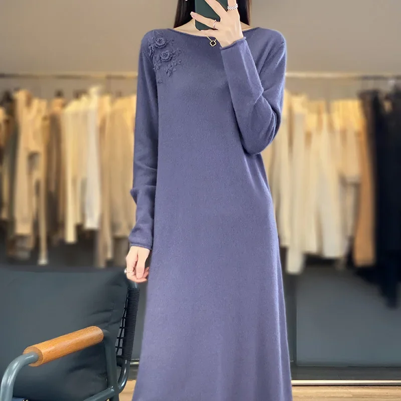 

Women's Long Embroidered Cashmere Sweater Dress Loose Fit Knitted Outerwear for Autumn Winter Comfortable Lazy Style