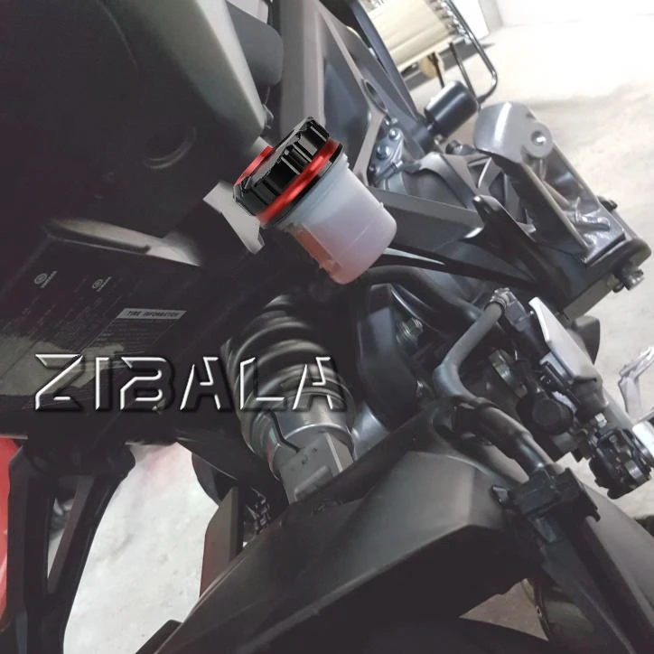 

Motorcycle Accessories Rear Brake Fluid Reservoir Oil Cap Cylinder Cover For YAMAHA YZF R1 R3 R6 R7 YZF-R1 YZF-R6 YZF-R3 YZF-R7