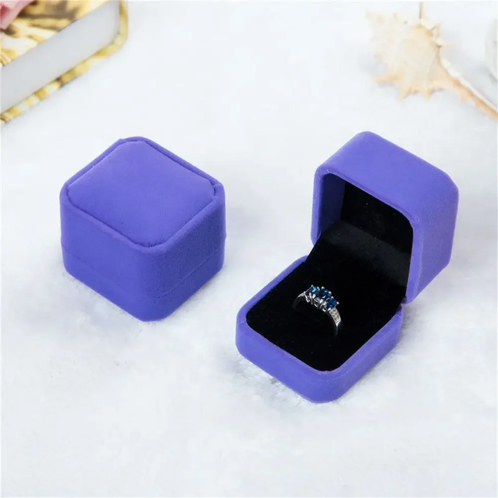 Platz Rot Verlobung Samt Ohrring Ring Box Organizer Für Valentinstag Geschenk Hochzeit Ring Vitrine Schmuck Verpackung Großhandel