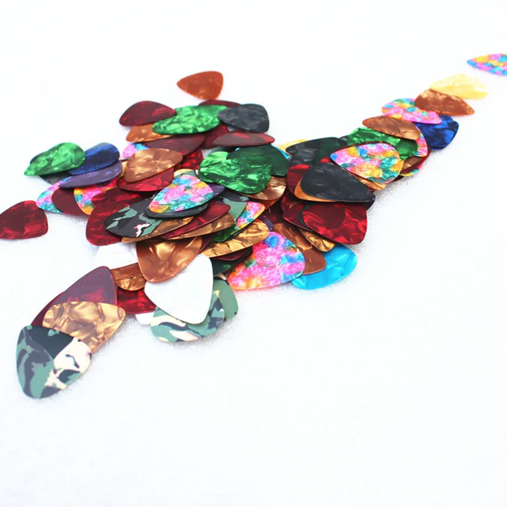 20Pcs Professional Grade Guitar Picks 0.46mm Ultra Thin Light Weight Celluloid Plectrums for Ukulele Guitar Collections