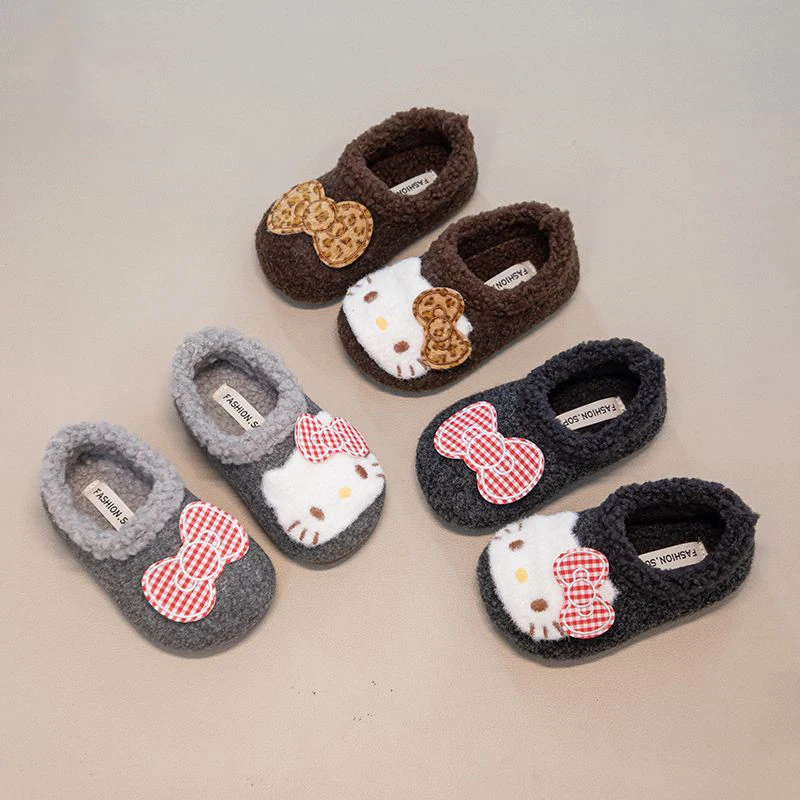 Kawaii مرحبا كيتي صوف مبطن النعال 2025 شتاء جديد وصول الفتيات الدافئة المضادة للانزلاق أحذية قطنية النعال المنزل لطيف فتاة هدية #1