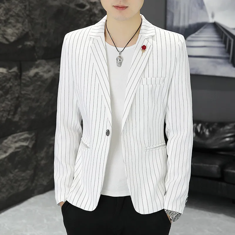Casual Stripe Men's Suit Jaet Youth Faionable Briti Sle Korean Version Slim Fit Autumn Outerwear Haome Top irt