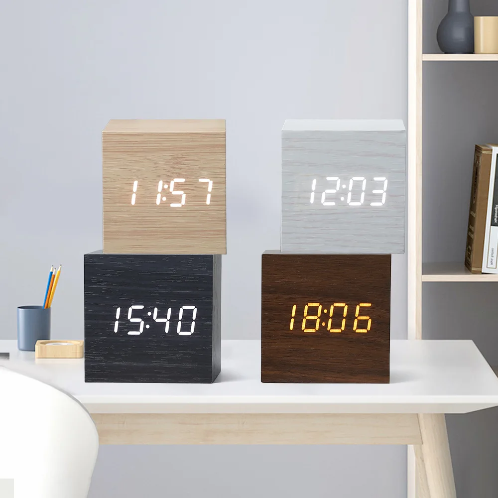 

Wooden Digital LED Alarm Clock Mini Square Voice Controlled Thermometer Creative Home Office Desktop Decoration Decor