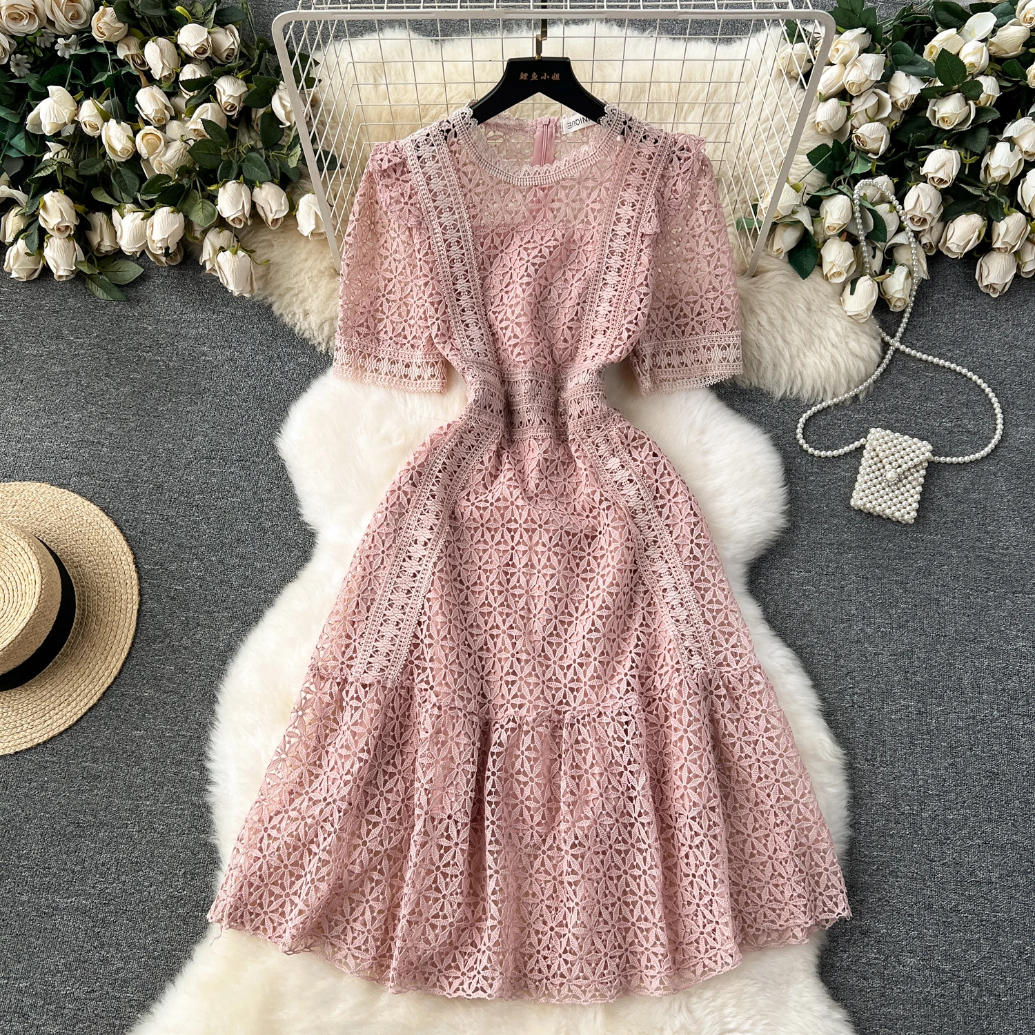 

VIntage Ruffle Lace Hollow Out Short Sleeves Dress Casual Women A-LINE Fashion Autumn Dress