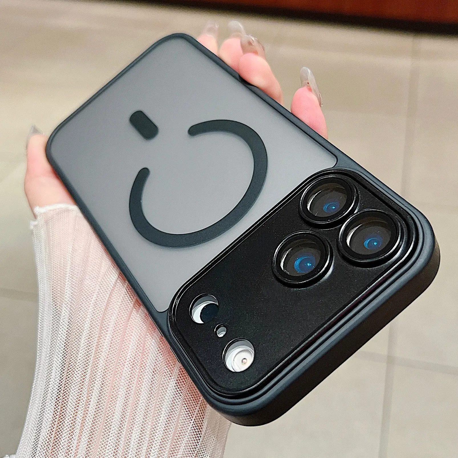 

For iPhone 17 16 15 Magnetic Case For iPhone 14 13 12 Pro Max Plus Precise Lens Hole Hard PC Phone Cover