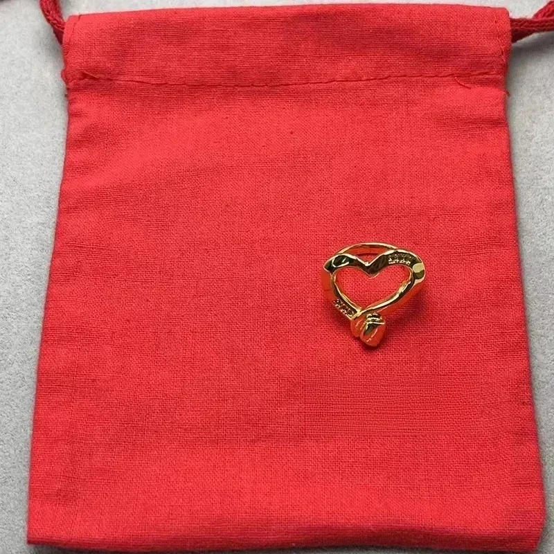 2025 Nuovo sacchetto regalo di gioielli romantici da donna con anello di gemma di alta qualità di moda europea e americana di vendita calda