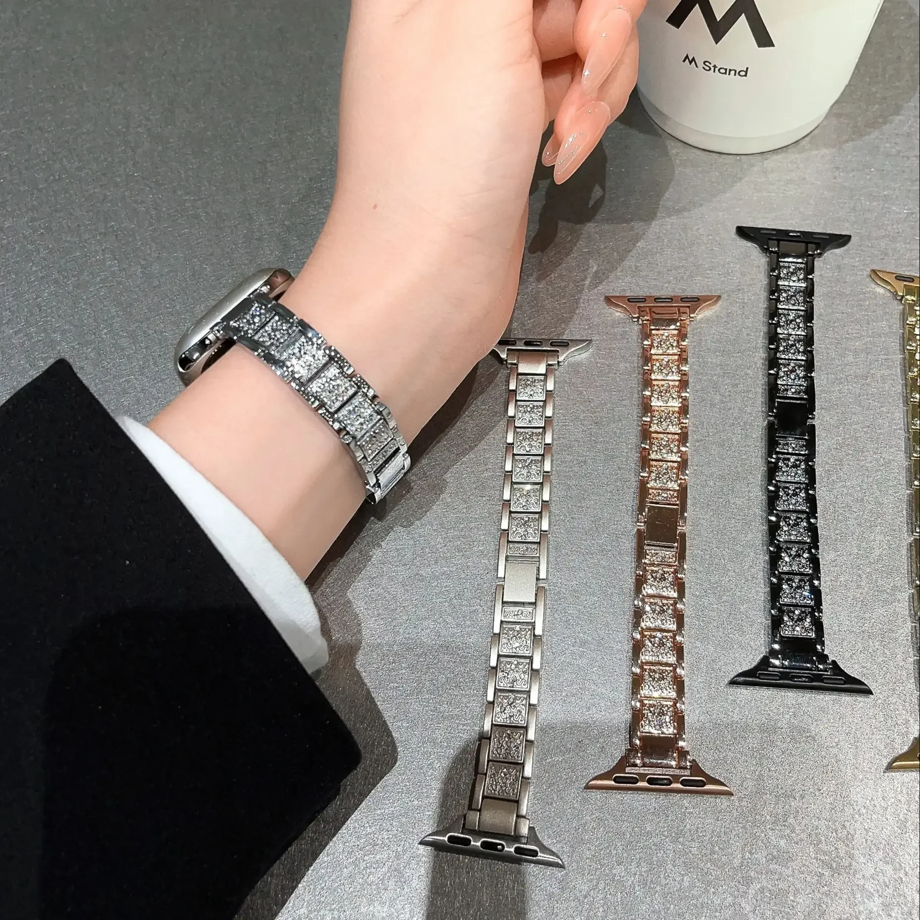 Nowy damski smukły pasek ze stali nierdzewnej do zegarka iWatch Ultra 9 8 7 6 SE 5 4 3 2 Diamond Band do zegarka Apple 38 40 41 42 44 mm 45 mm 49 mm