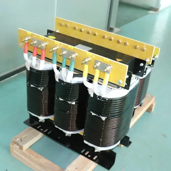 

Variable Transformer 70 Kva 3 Phase-380V to 200v Automatic Transformer