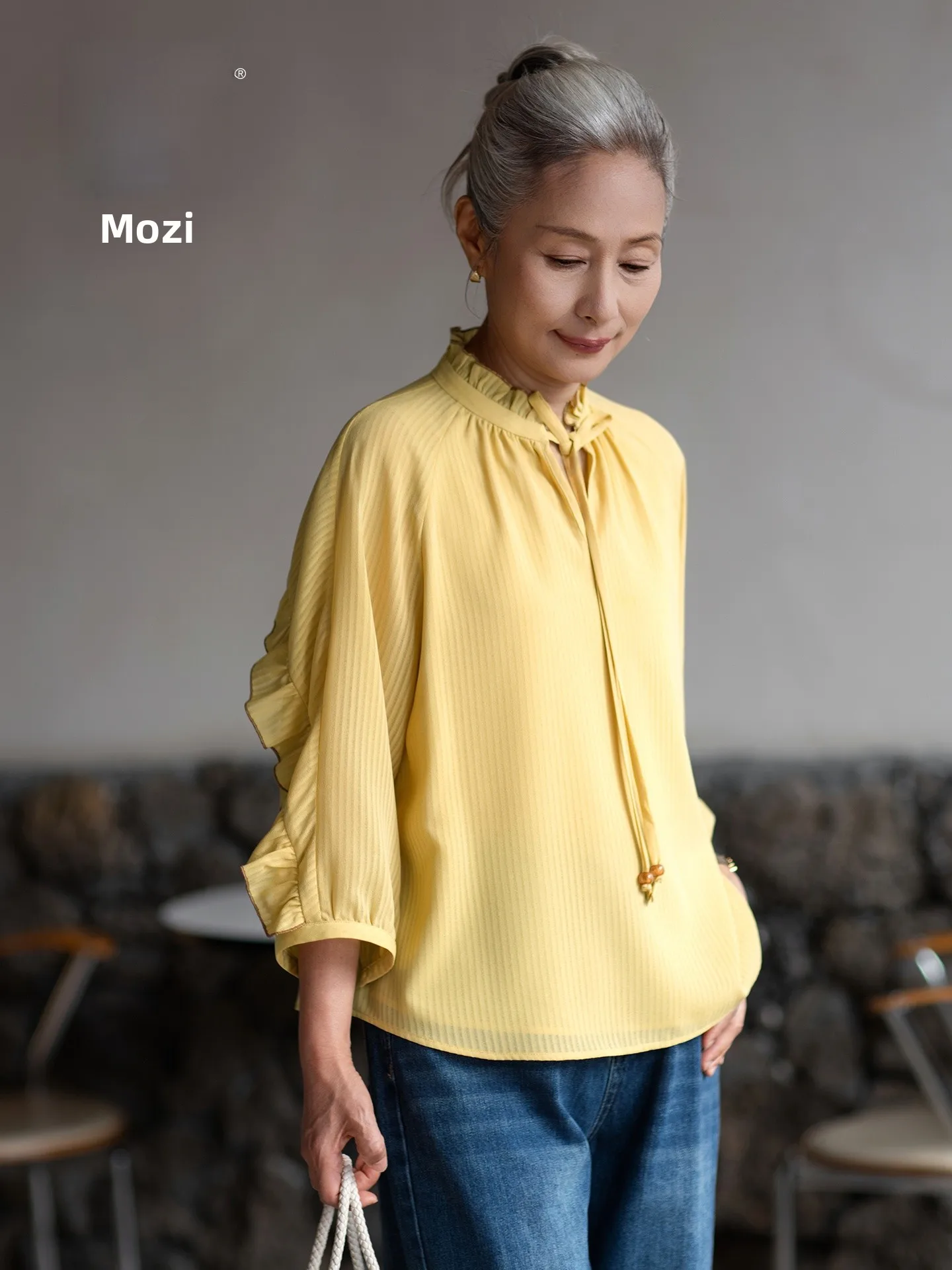 

Muzhi Mom Spring Thin Shirt Top Casual Elegant Mid-aged Women's Early Spring Fine T-shirt Middle-aged Leisure Shirt